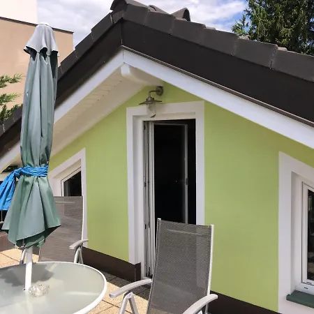 Ajo Vienna Lake View - Contactless Check-In Exterior photo